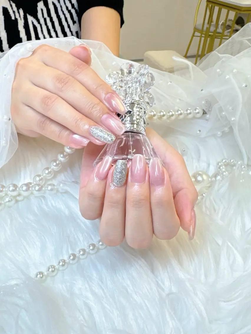 ネイル アートネイル べっ甲ネイル ボルドー フットネイル フレンチネイル ハンドネイル Queeens nailのネイルデザイン