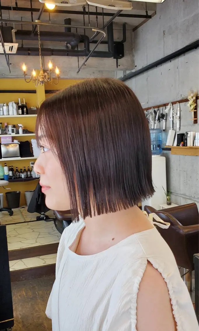 ショート 切りっぱなしボブ ボブ ハイライト 髪質改善 レイヤーカット カット ヘッドスパ 康本将輝 🦩髪質改善🦩のヘアスタイル