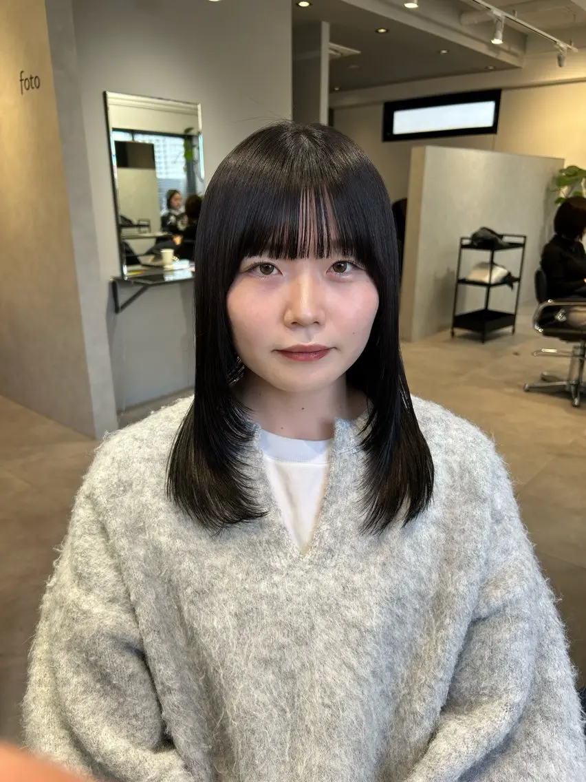 ミディアム ハイレイヤー レイヤーカット ワイドバング ❤️ショートカット ・顔周りカット❤️のヘアスタイル