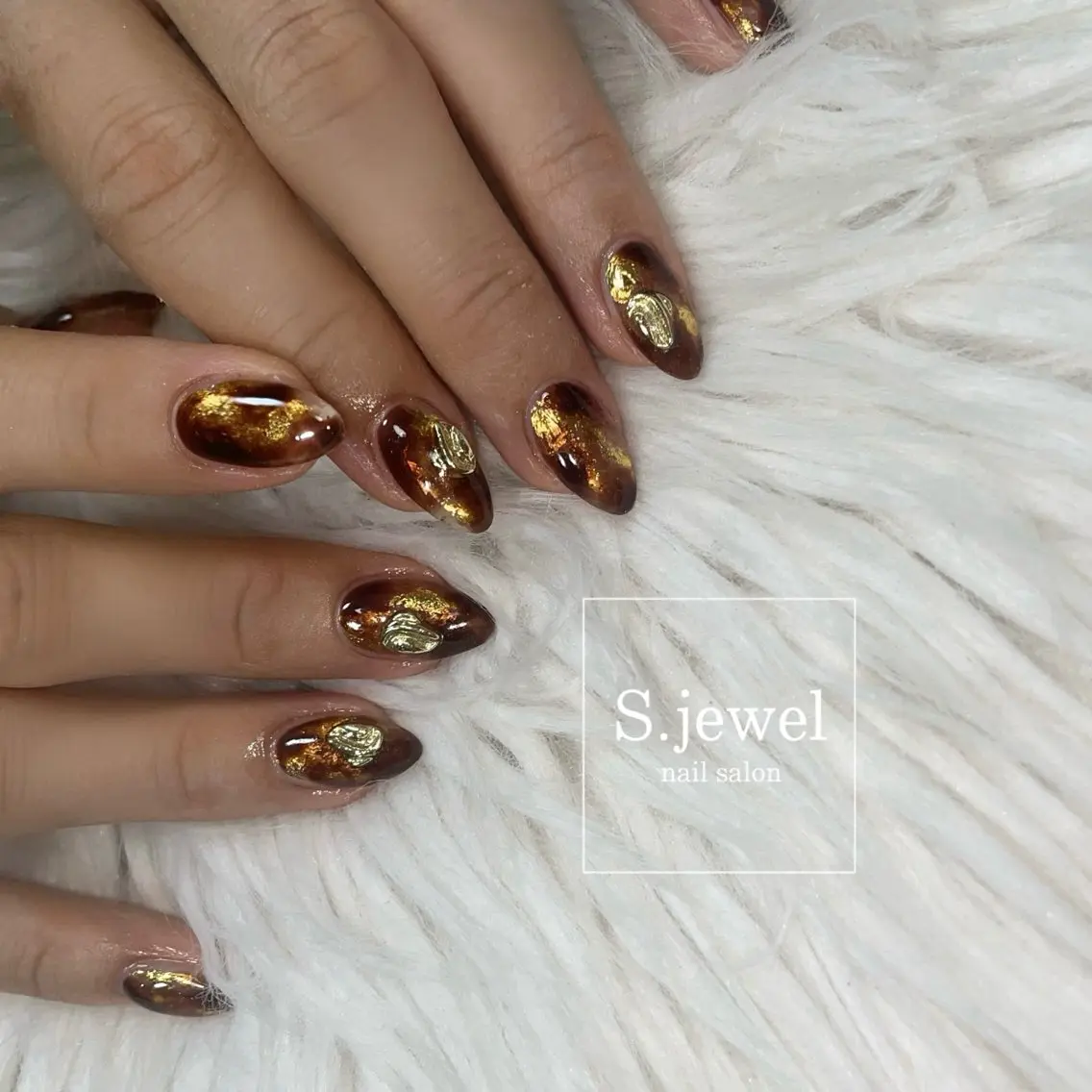 ネイル S. JEWELのネイルデザイン