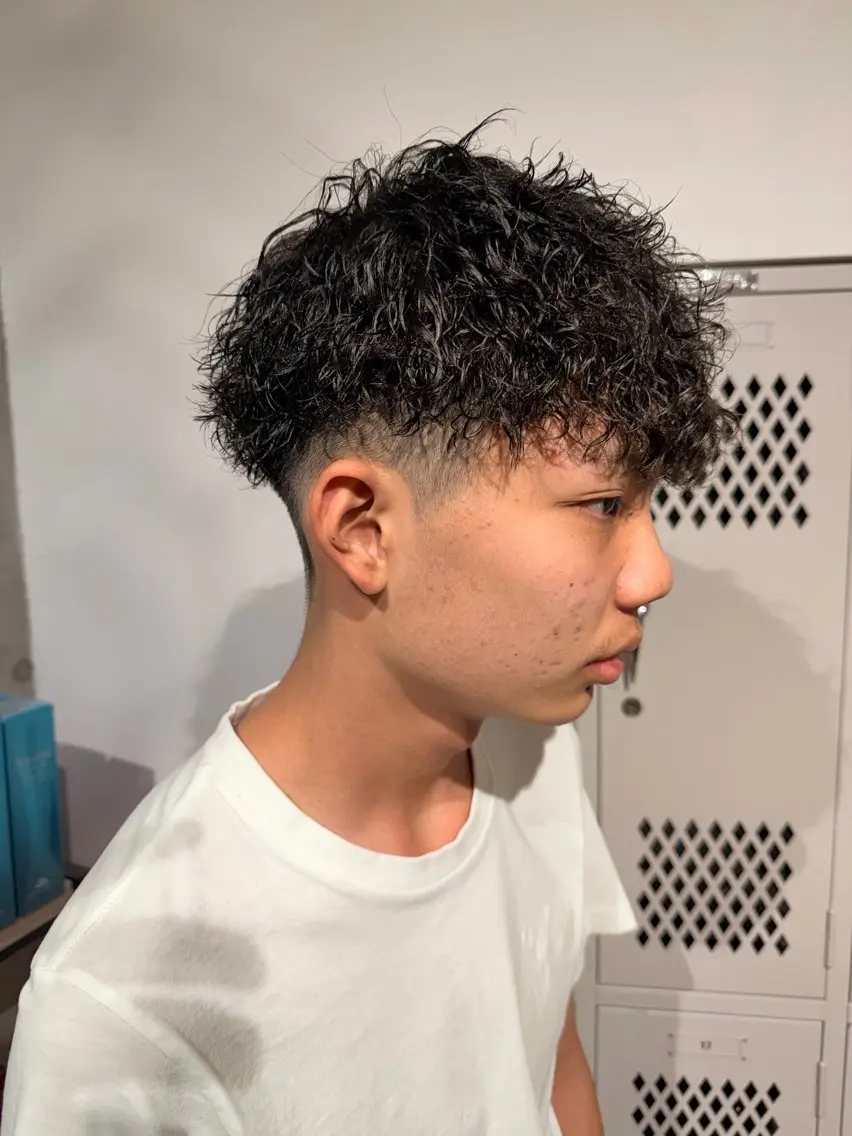 ショート パーマ メンズ カット パーマ fifthパーマ特化 ユウリのヘアスタイル