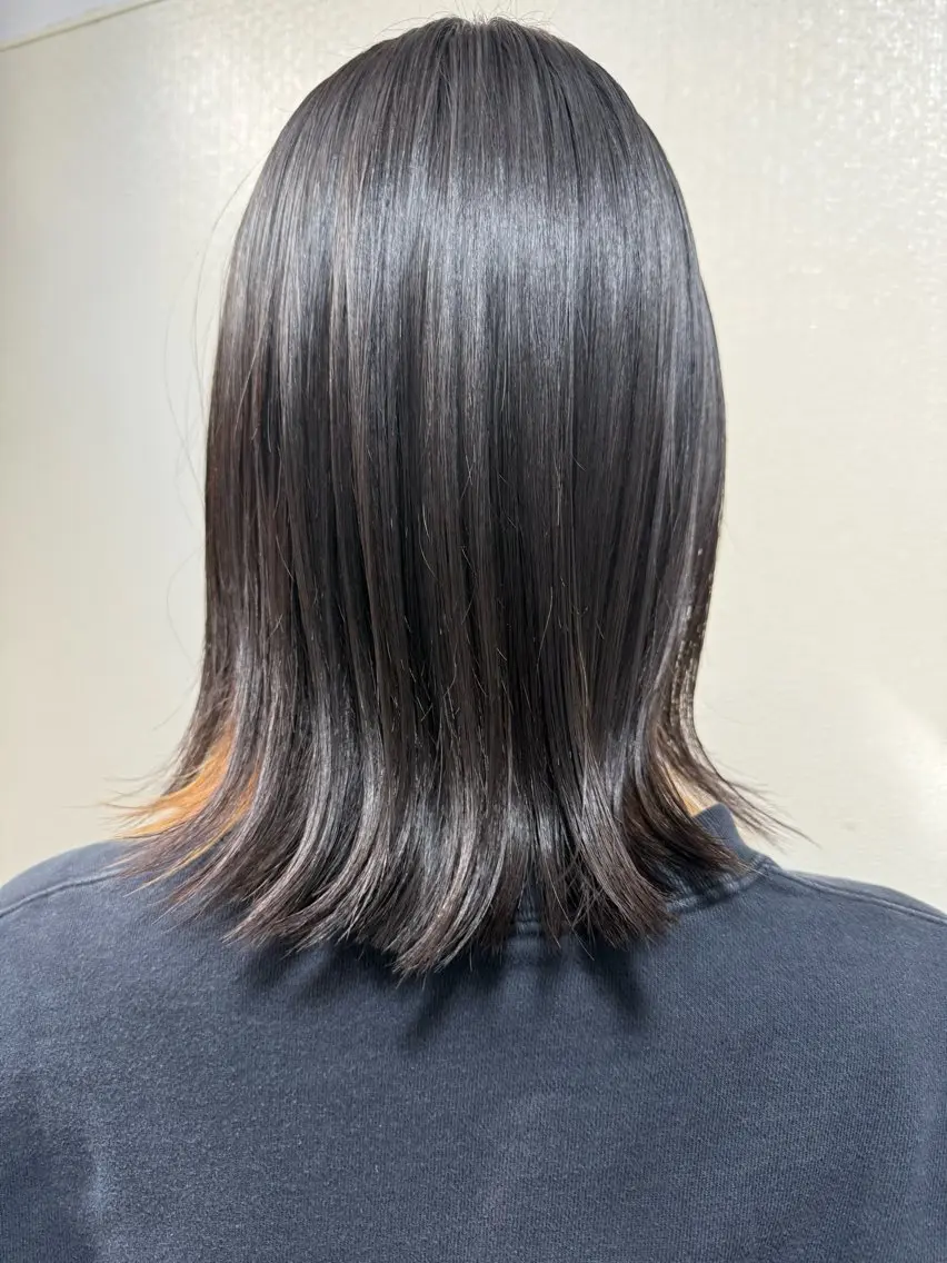 ミディアム 艶カラー🕊️ ✴︎Yukari✴︎のヘアスタイル