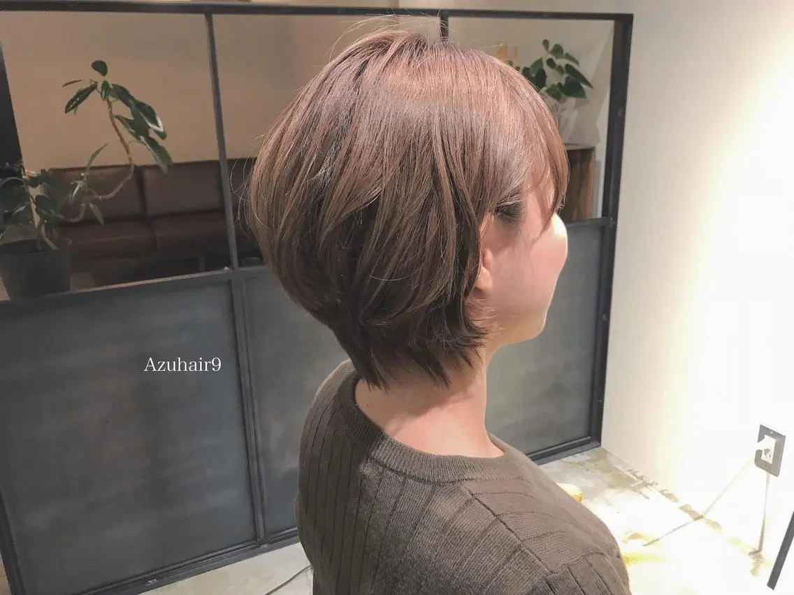 ショート ショートボブ ショートレイヤー ボブ レイヤーカット ショートヘア RHAIRSALON 西山梓のヘアスタイル