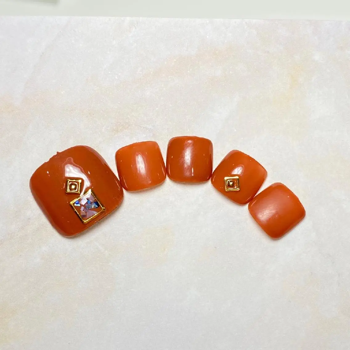 ネイル アートネイル フットネイル Nail&eye Belire 新宿のネイルデザイン