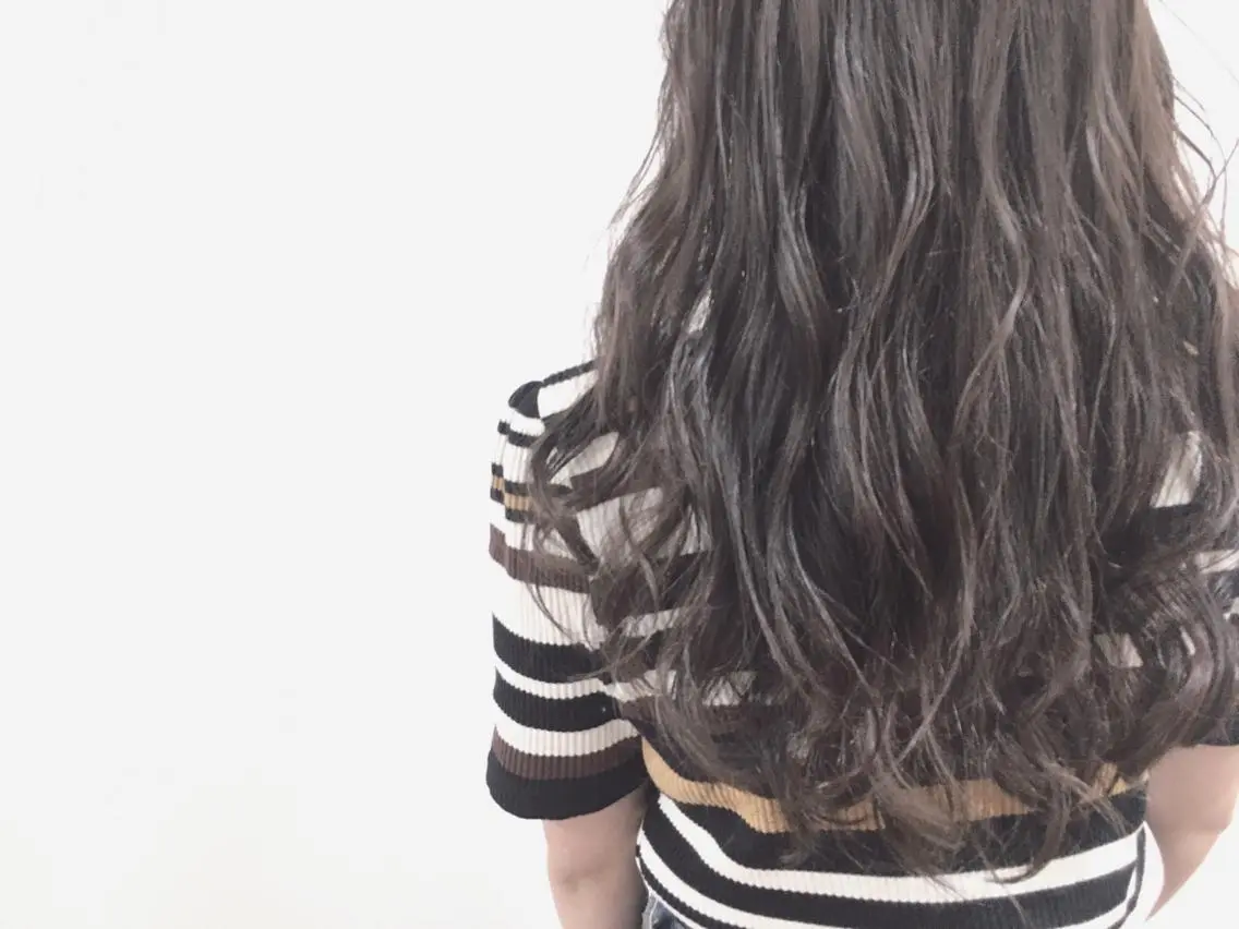 ロング カラー ブラウンカラー ハイライトカラー 3Dハイライト ハイライト てんま さやかのヘアスタイル