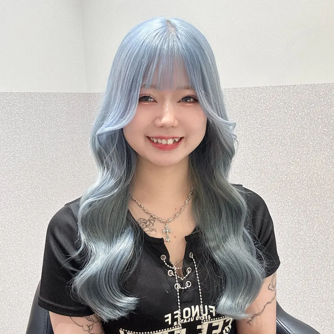 ロング カラー ヘアカラー 🩵ブリーチカラー MIORI🩵のヘアスタイル