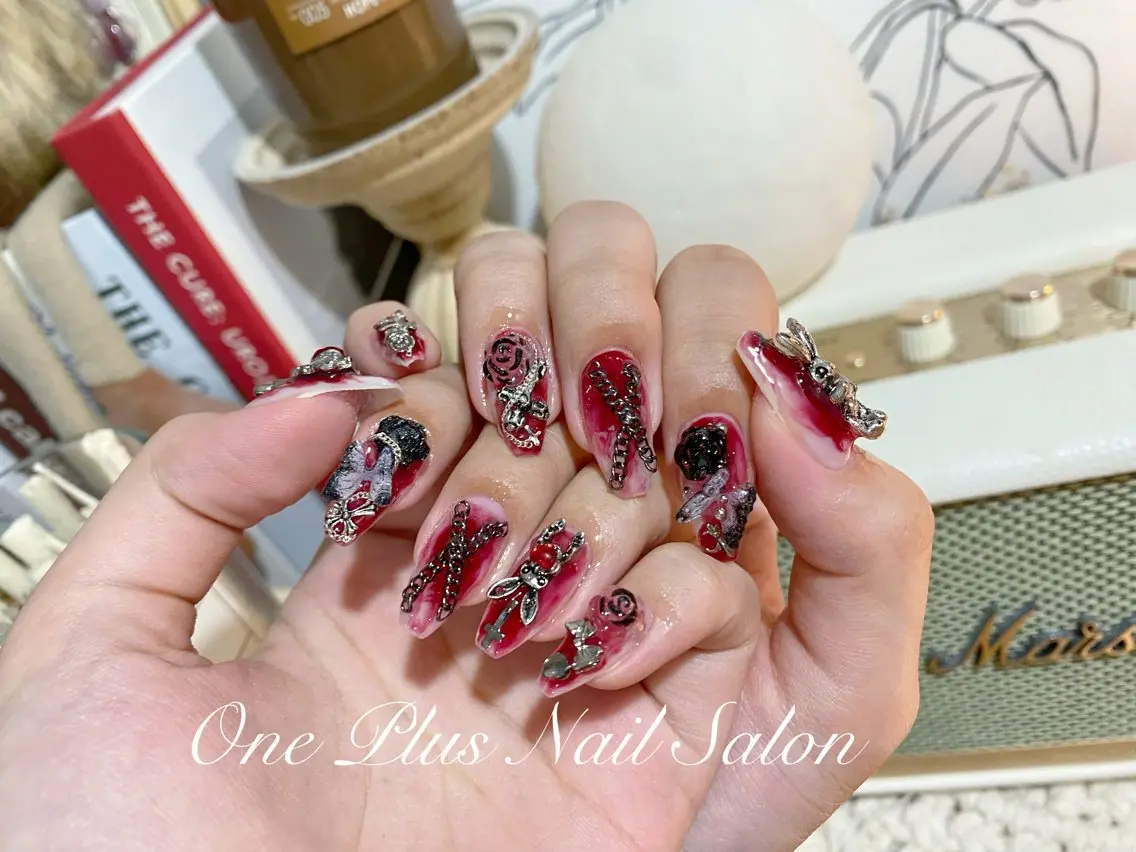 ネイル One Plus Nail Salonのネイルデザイン