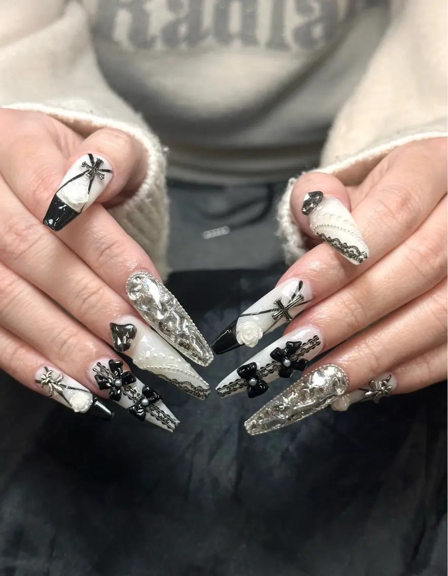 ネイル Iconic Nailのネイルデザイン