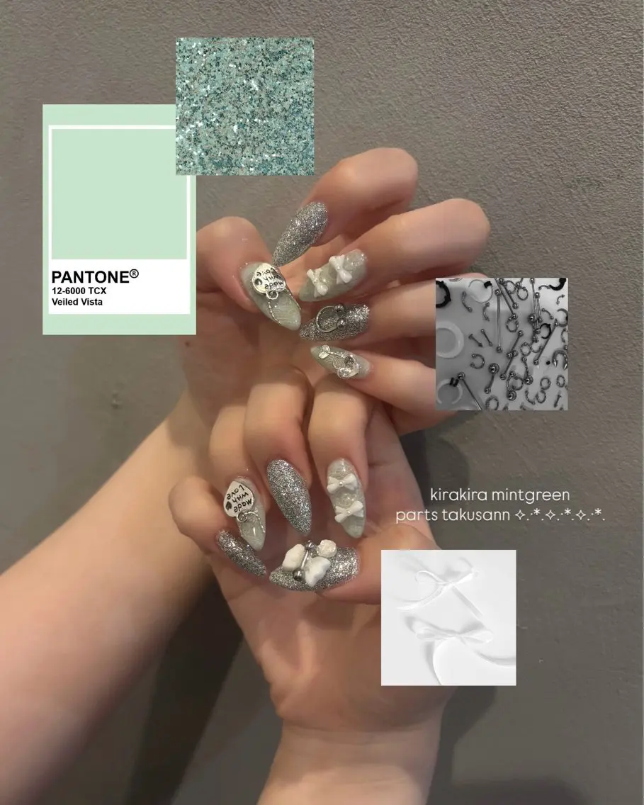 ネイル シンプルネイル ハンドネイル PLATINUM DOLL arisaのマツエク・マツパデザイン