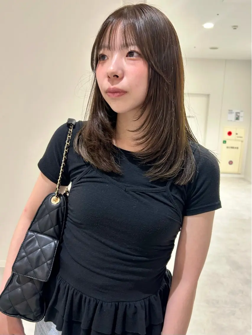 セミロング カラー カット ヘアカラー 👔ボブ﹨髪質改善 ストレート🩳ももかのヘアスタイル