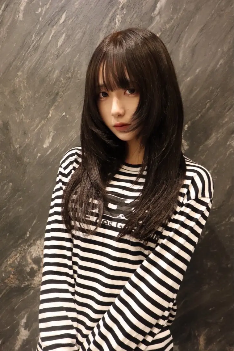 セミロング カラー カット ヘアカラー レイヤー/ブリーチ iwamiya岩見谷のヘアスタイル
