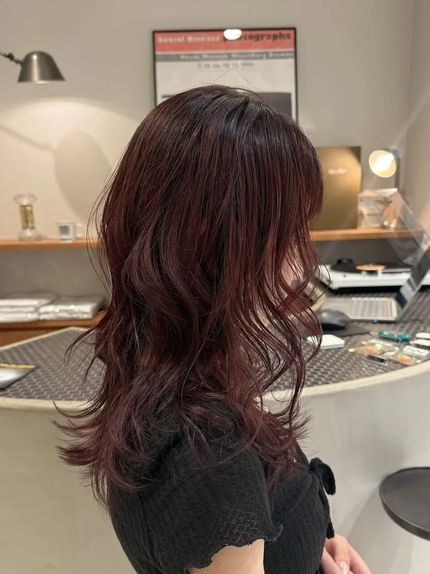 ミディアム GRIP/マンツー マンサロンのヘアスタイル