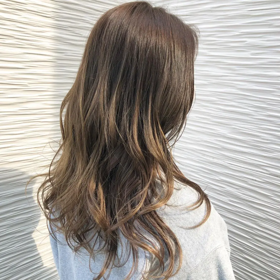 ロング カラー ベージュカラー ブリーチ ブロンド ブロンドベージュ ハイライトカラー 【浜松・豊橋】 ニシモトのヘアスタイル