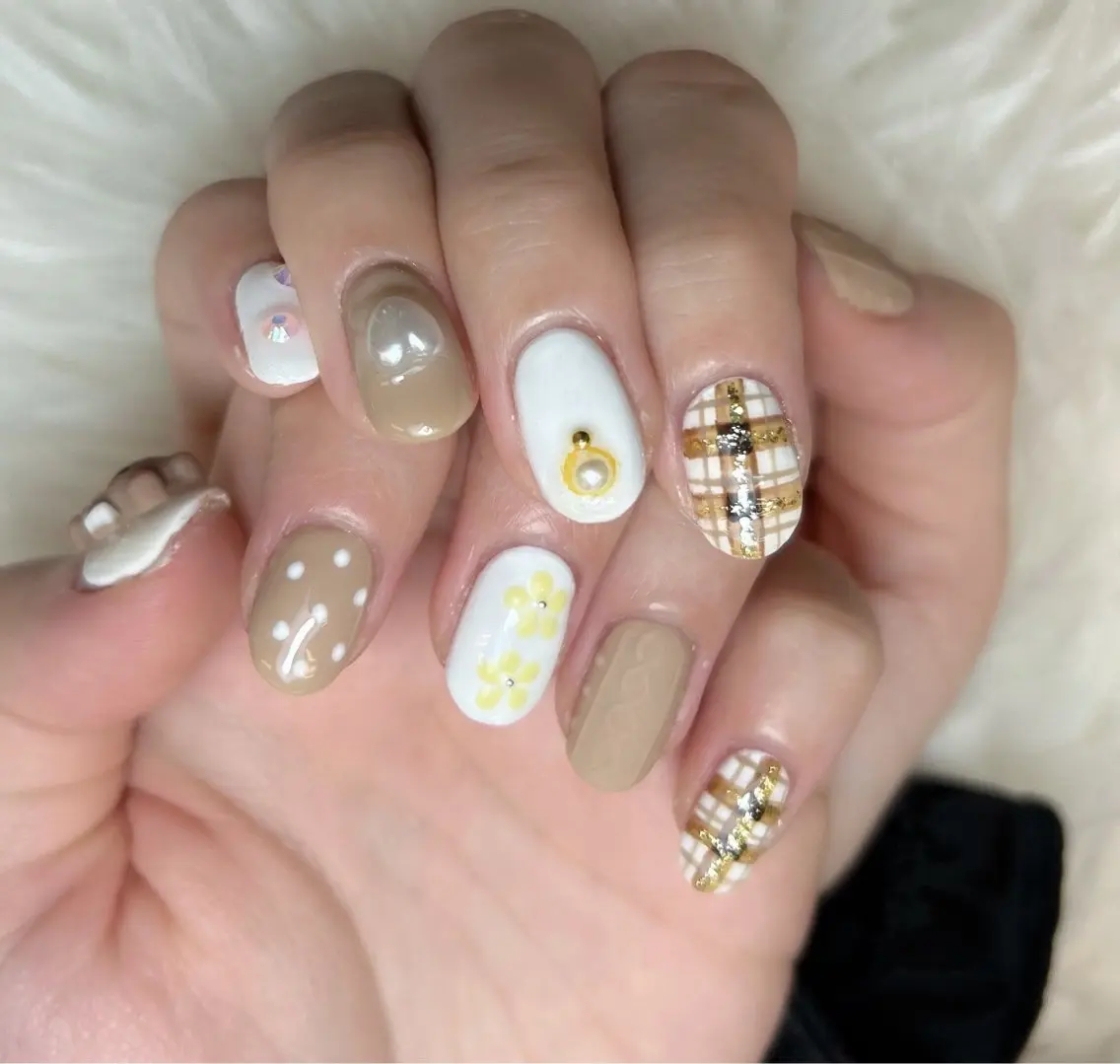 ネイル アートネイル オーロラネイル チークネイル 長さ出し フットネイル Chan nailsのネイルデザイン