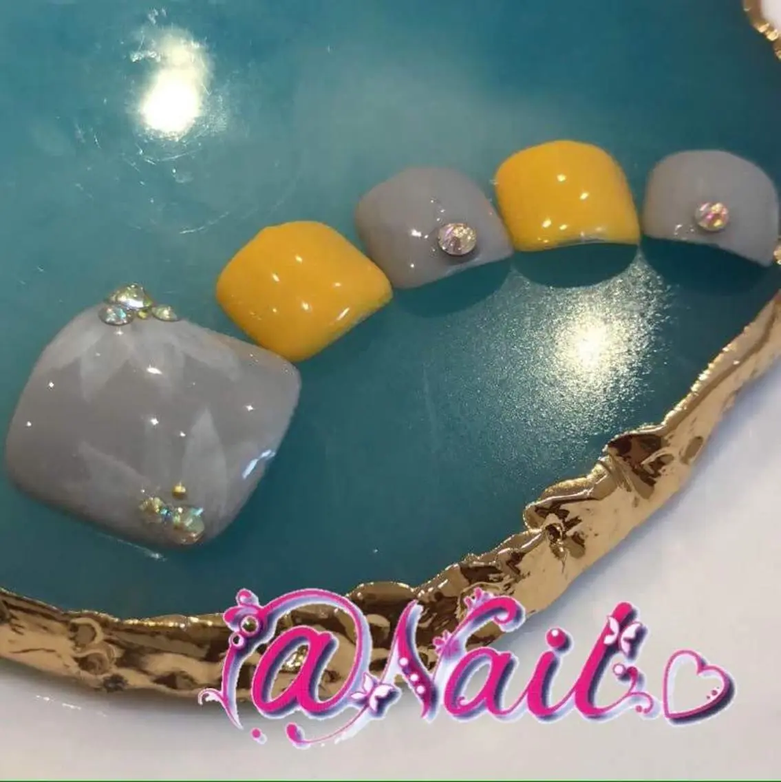 ネイル ネイルチップ 小尾 栞のネイルデザイン