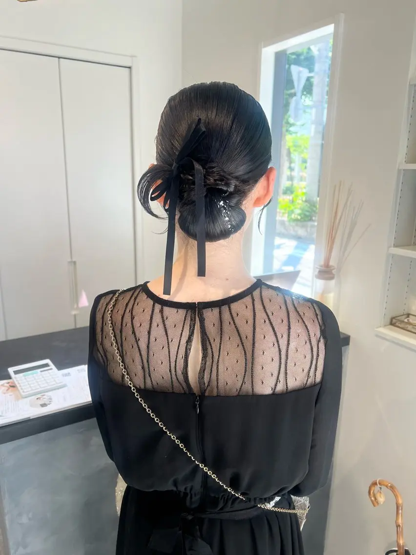 ミディアム ヘアアレンジ ヘアセット 黒阪 なみのヘアスタイル