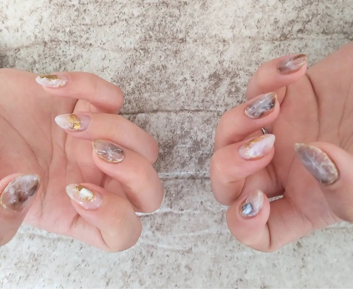 ネイル ニュアンスネイル ハンドネイル 自爪育成ネイルケア Lena  nailのネイルデザイン