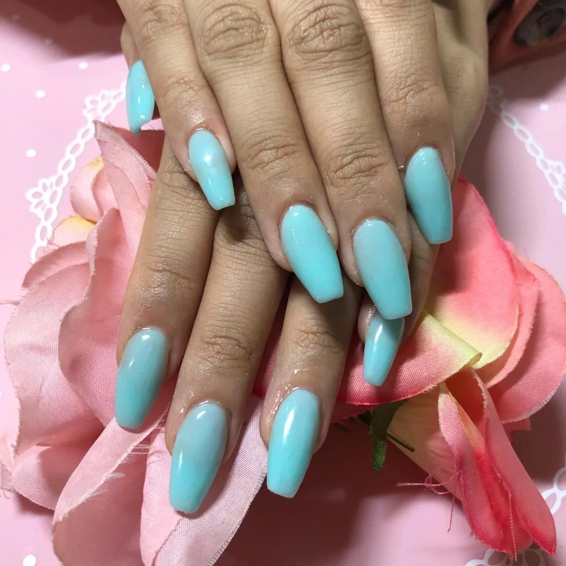 ミディアム ネイル ハンドネイル 《LB》ラブリエ Nail&eyeのマツエク・マツパデザイン