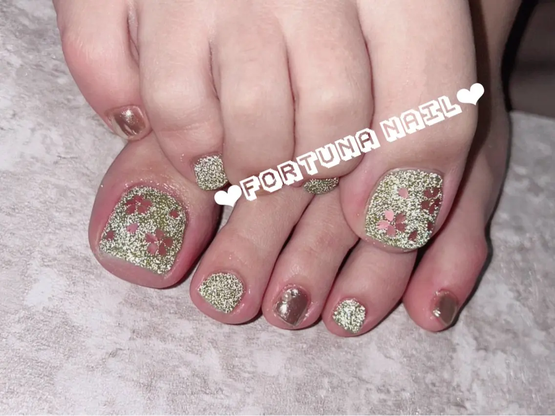 ネイル Nail •Head スパFortunaのネイルデザイン