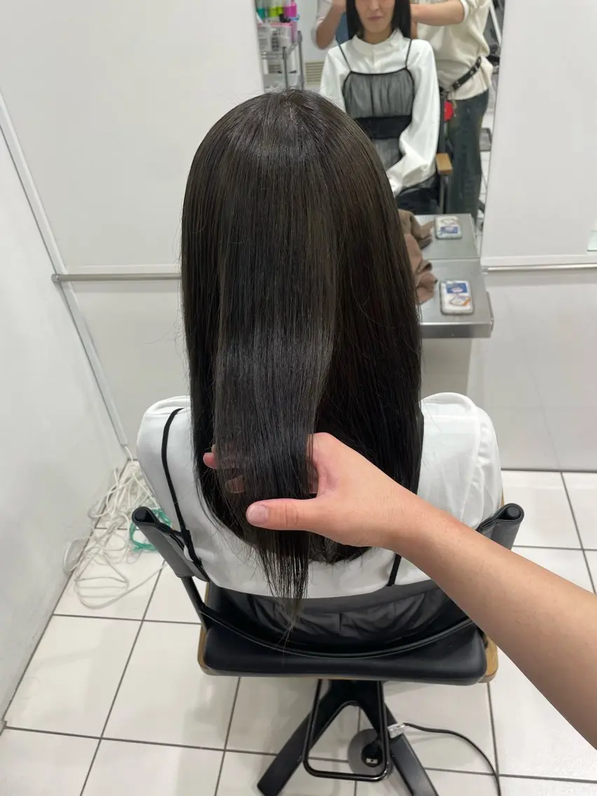 カラー カット ヘアカラー トリートメント モデル様募集中 /Seina✨️のマツエク・マツパデザイン