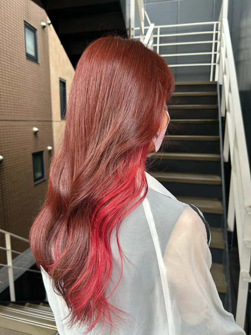 ロング ヘアカラー 🦋髪質改善🦋 眞井琴美のヘアスタイル