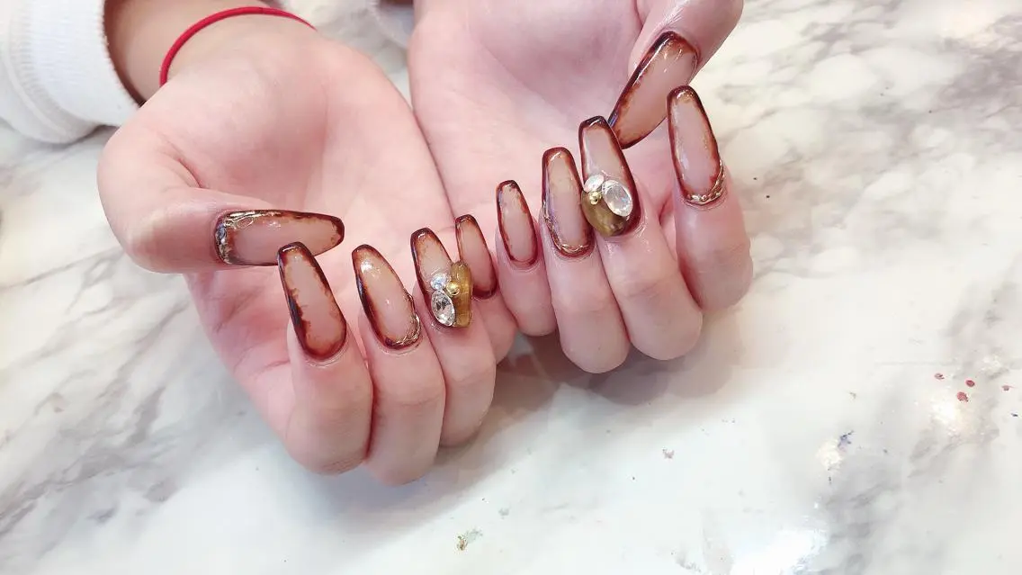 ネイル noix nail &eyeのネイルデザイン