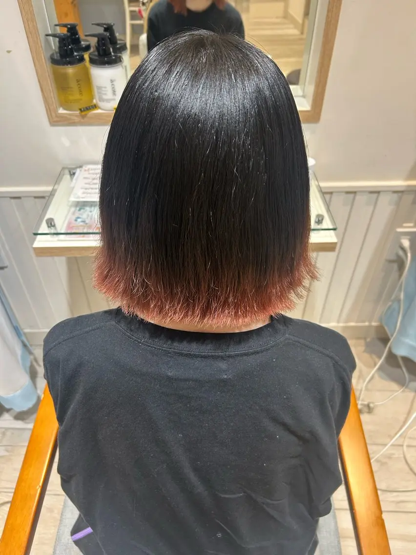 ミディアム カラー オレンジ レッドカラー 大川 夏実のヘアスタイル
