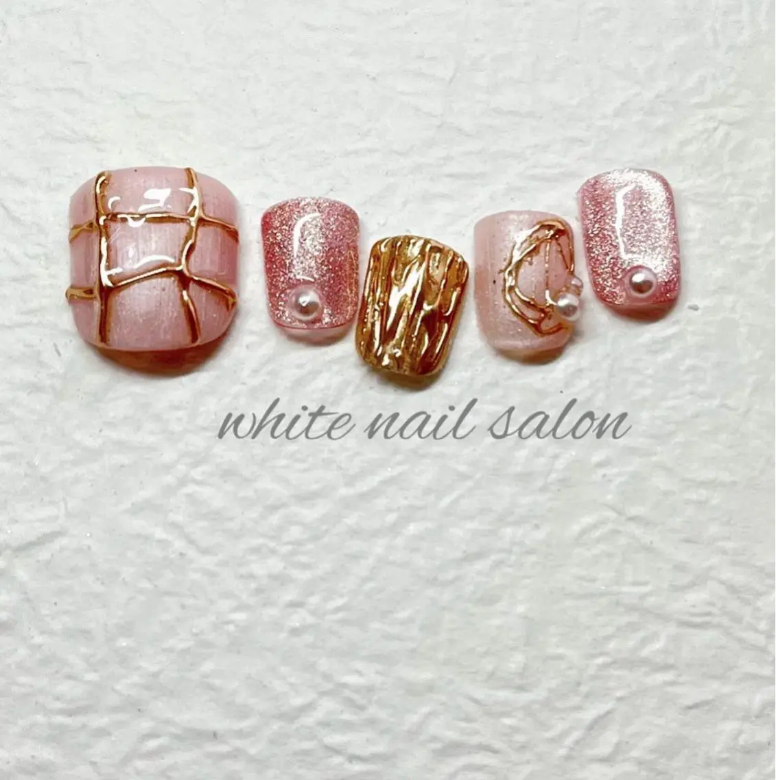 ネイル フットネイル ジェルネイル ハードジェル ラメ(グリッター) 持ち込み フットネイル white nail salonのネイルデザイン