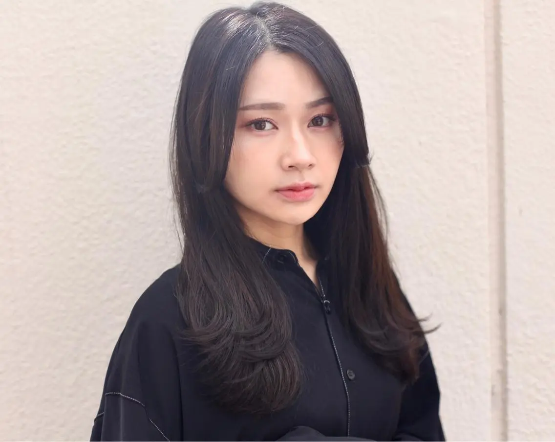 ロング アッシュ ボブ 外国人風カラー ハイライト 髪質改善 トリートメント Lino by hoNuaのヘアスタイル