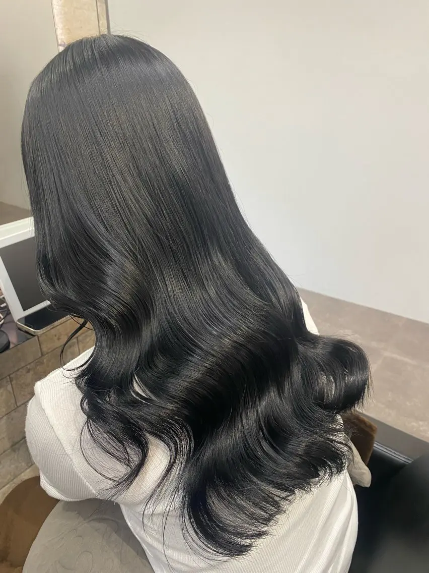 カラー ブリーチ 🫧カラー&エクステ 専門🤍松下🫧のヘアスタイル
