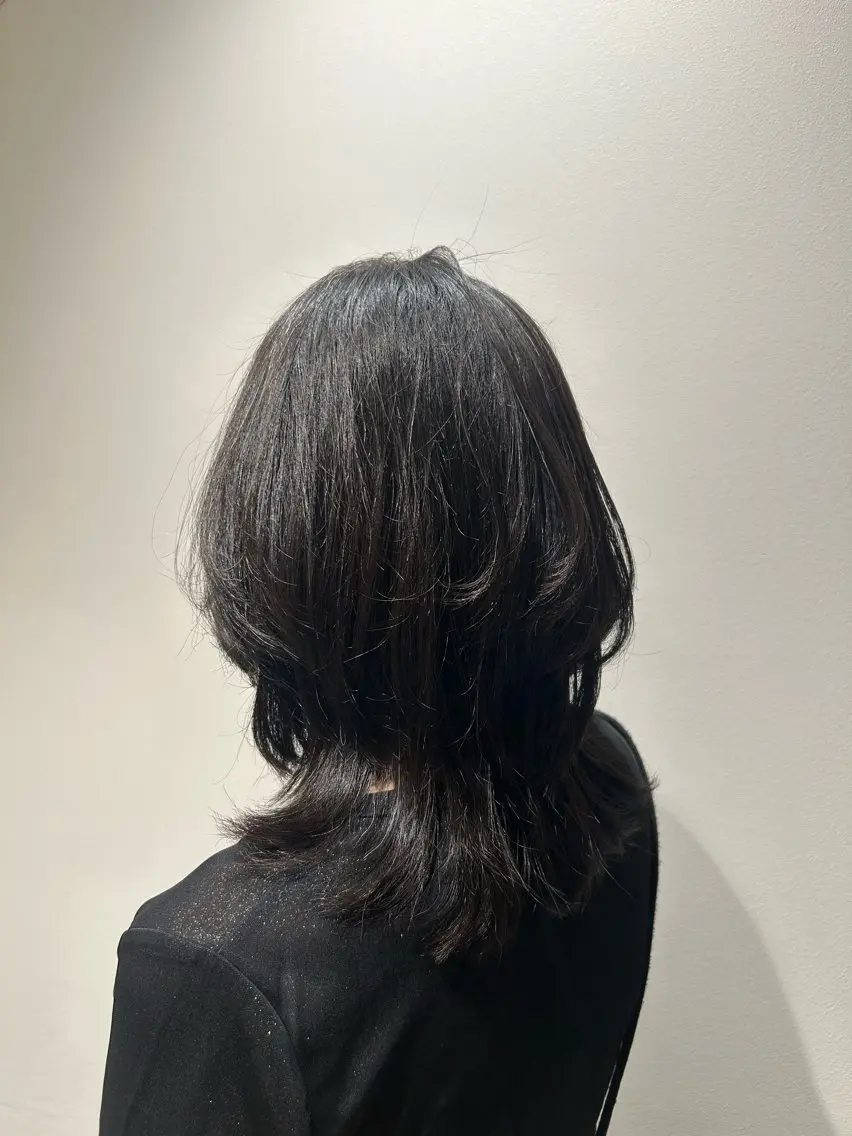 レディースロングレイヤーカット＋シャンプーの写真
