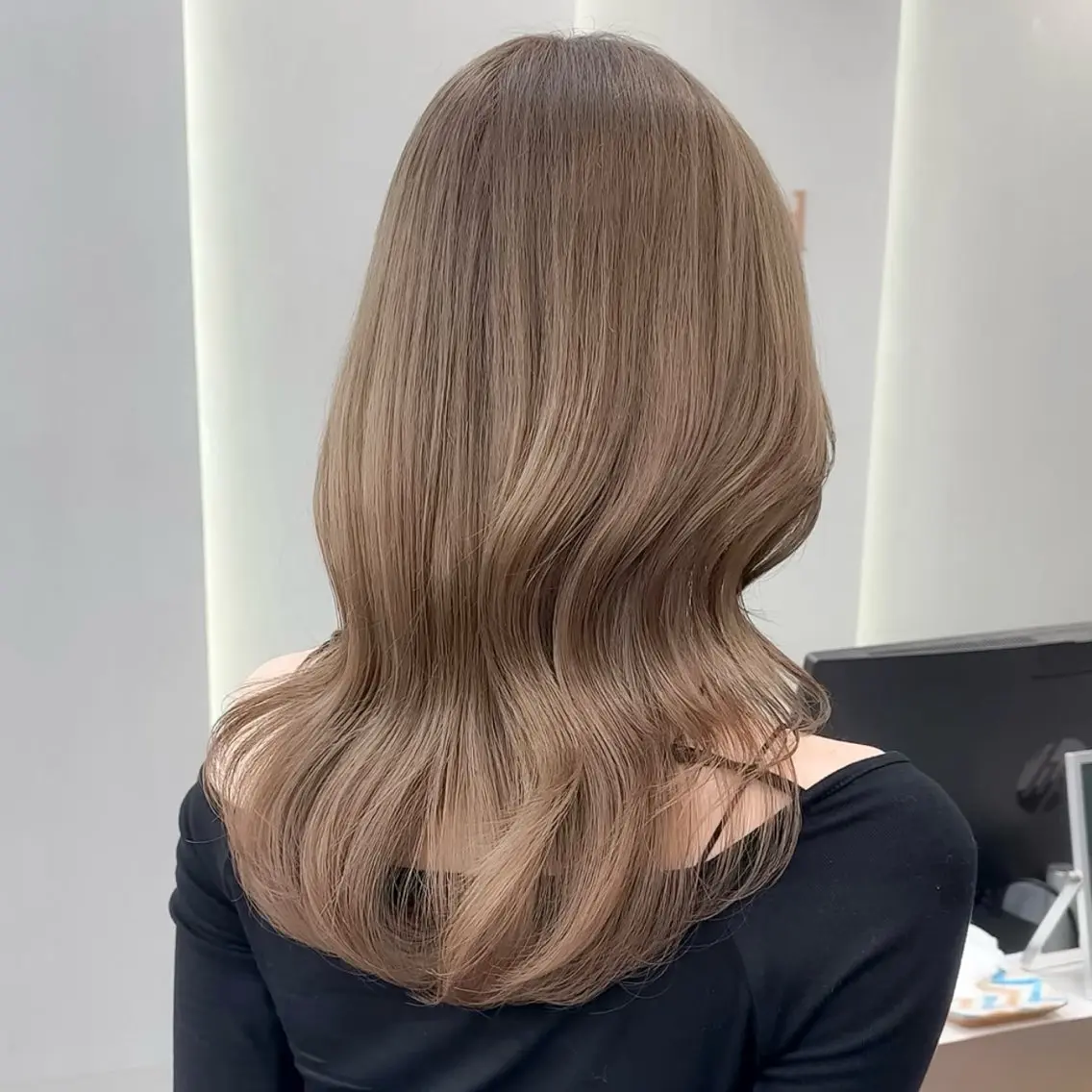 セミロング カット ヘアカラー トリートメント 縮毛矯正/韓国ヘア /レイヤー🎀ミズキのヘアスタイル