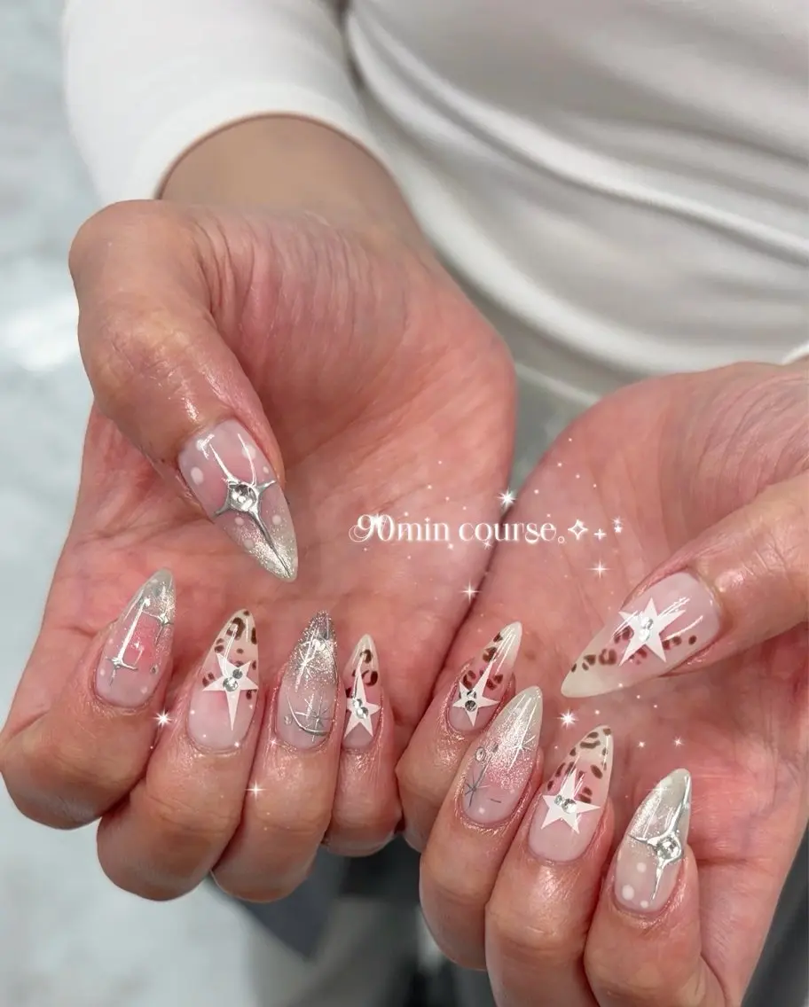 ネイル ハンドネイル ViViA momokaのネイルデザイン