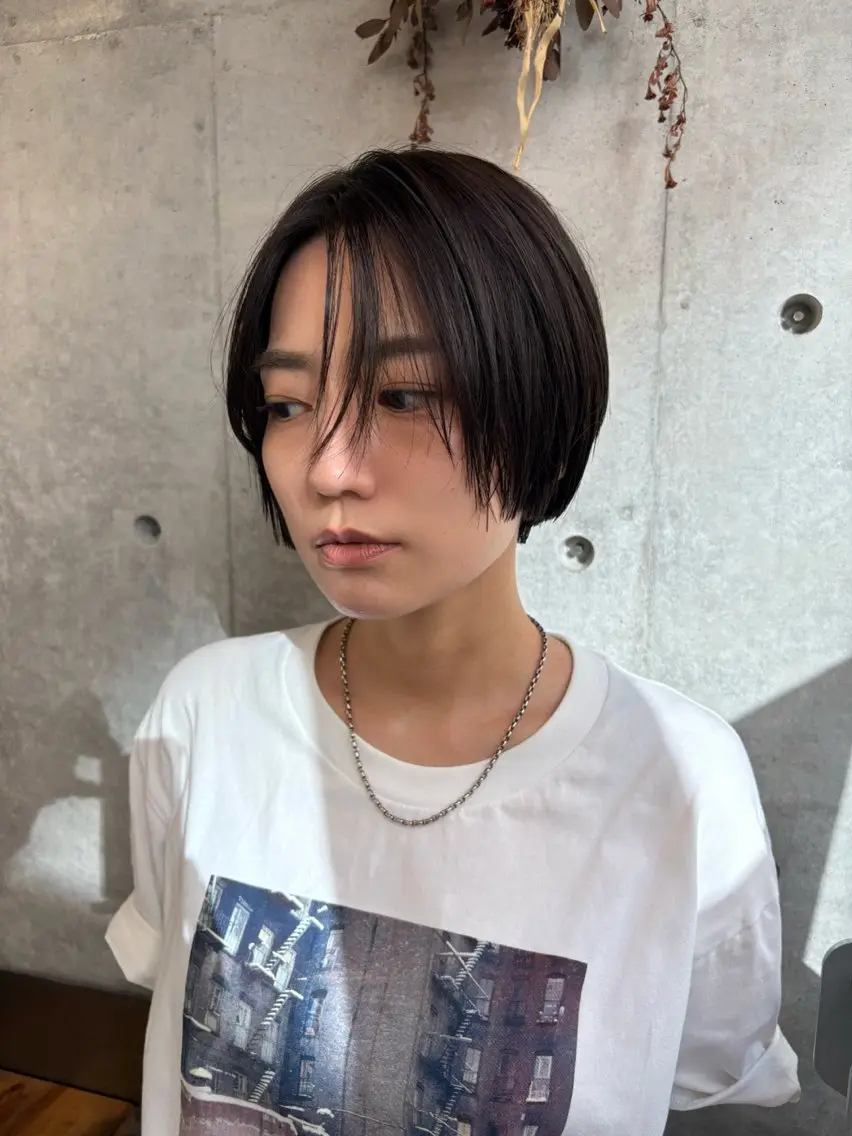 ショート カラー ショートボブ ボブ ショートヘア カット ヘアカラー トリートメント 似合わせカット レイヤー/ボブのヘアスタイル
