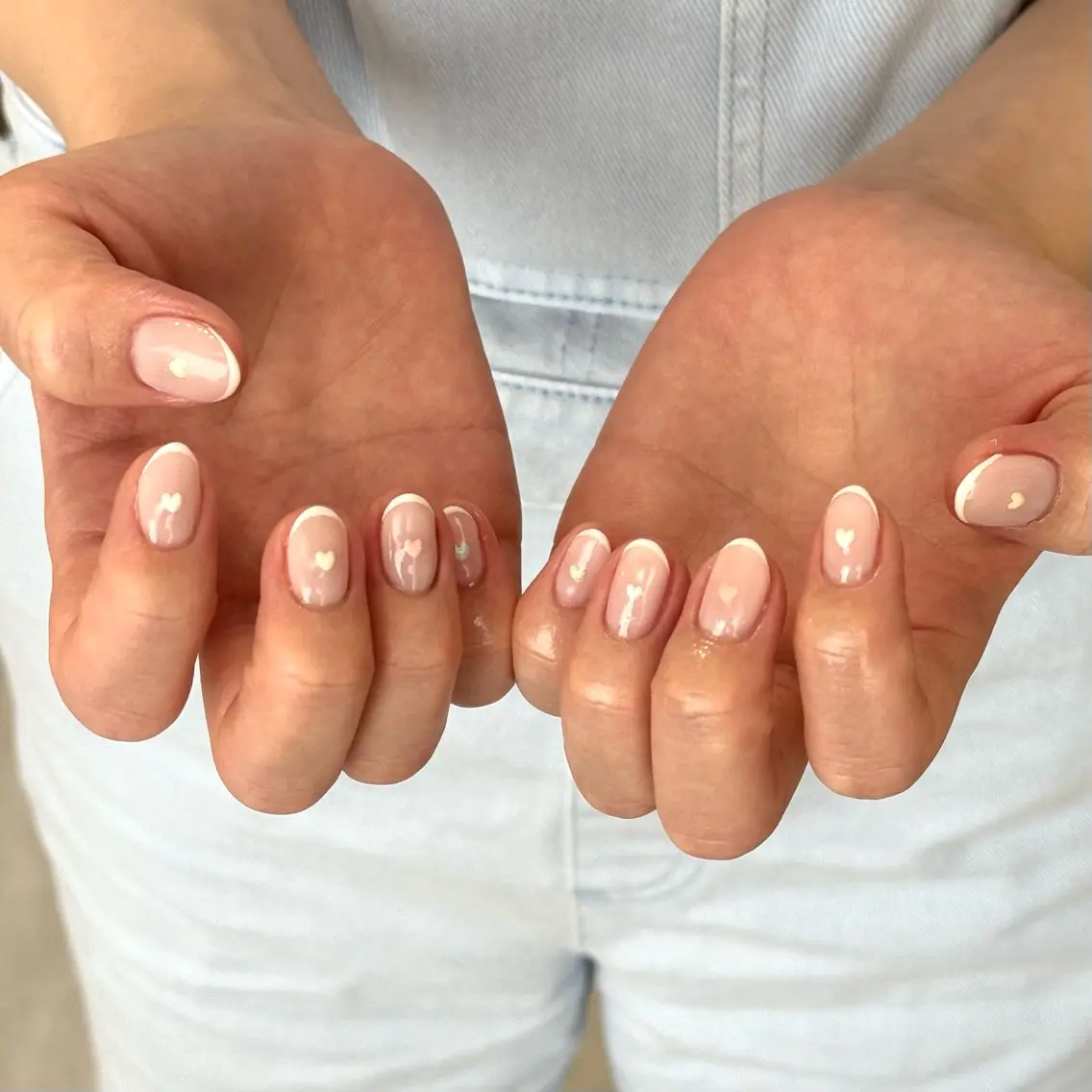 ネイル フレンチネイル ハート パステルネイル シンプルネイル 夏ネイル ハンドネイル __shiho. nailのネイルデザイン