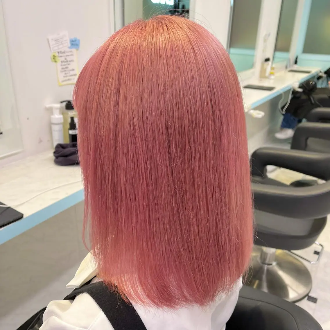 セミロング ヘアカラー トリートメント ブリーチカラー 🩵MIZUKIのヘアスタイル