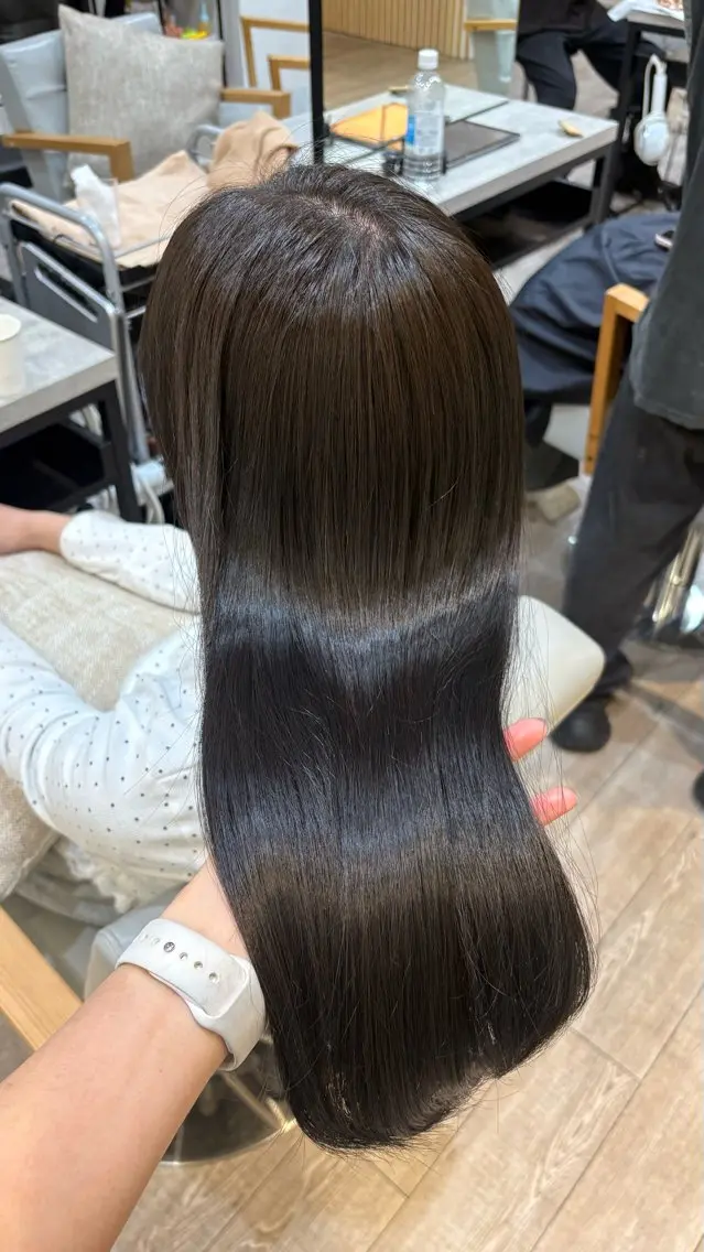 ロング ヘアカラー トリートメント 大木 唯月のヘアスタイル