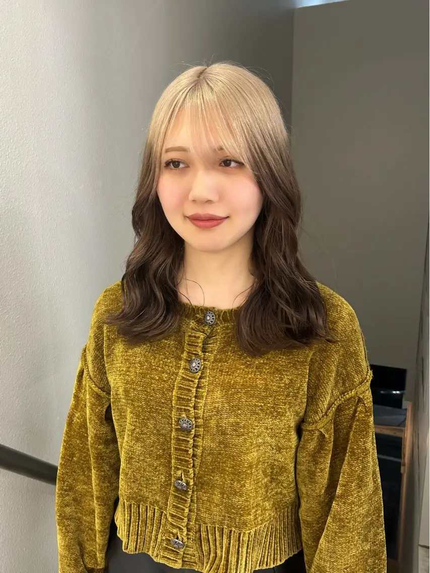 ロング カラー ヘアカラー 💜Noa /艶髪ハイトーン💫のヘアスタイル