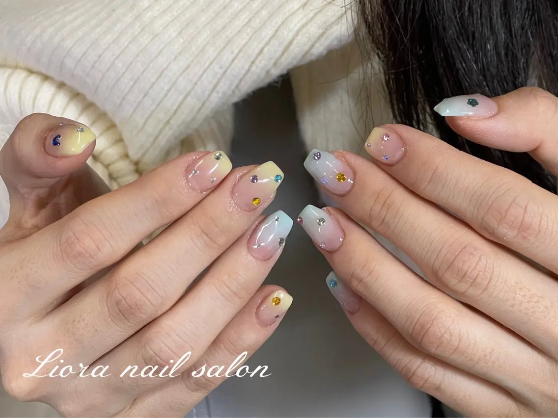 ネイル チークネイル フットネイル フレンチネイル ジェルネイル ガーリー ハンドネイル JUN Lioraネイルのネイルデザイン