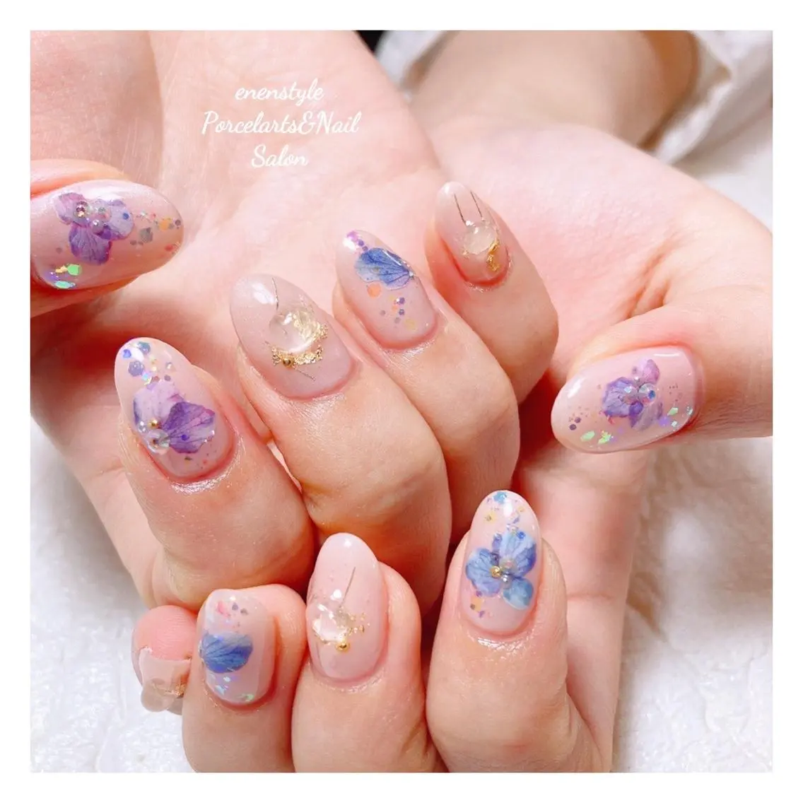 ミディアム ネイル 🐾enen style 🐾のネイルデザイン