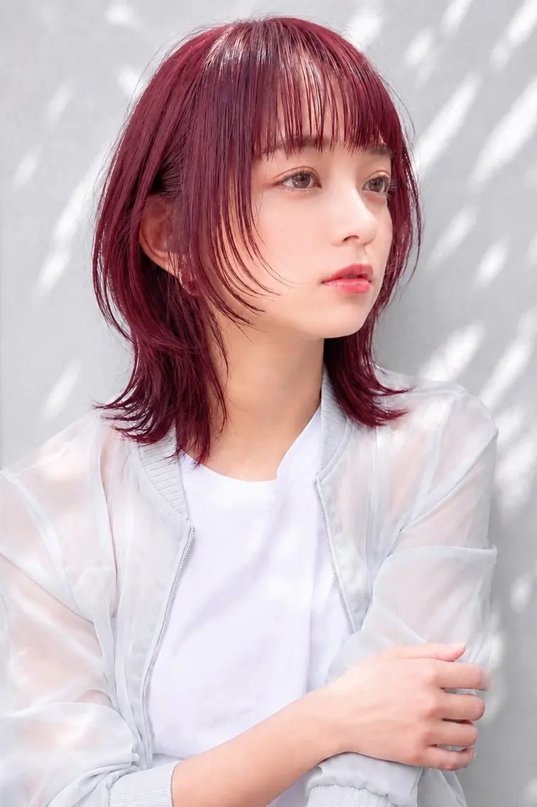 ミディアム カット ヘアカラー 北村 亜寿那のヘアスタイル