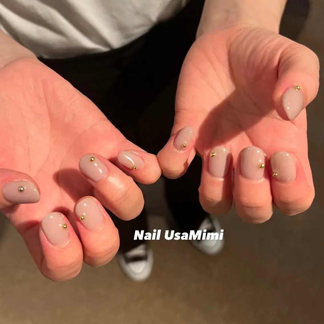 ネイル フットネイル ジェルネイル マグネットネイル 持ち込み ニュアンスネイル 本町ネイルNail UsaMimiのネイルデザイン