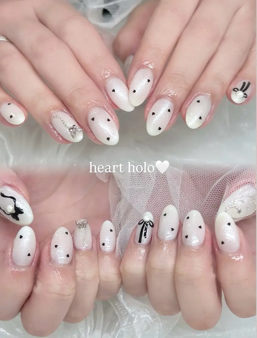ネイル アートネイル クリアネイル ジェルネイル ハート ワンカラーネイル ハンドネイル 🎀チーク/ちゅるん 🫧chisa🎀のネイルデザイン