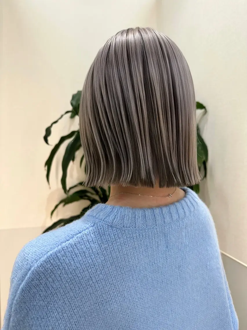 ミディアム カラー ヘアカラー トリートメント 🦋レイヤーカット ミドリカワ🦋のヘアスタイル