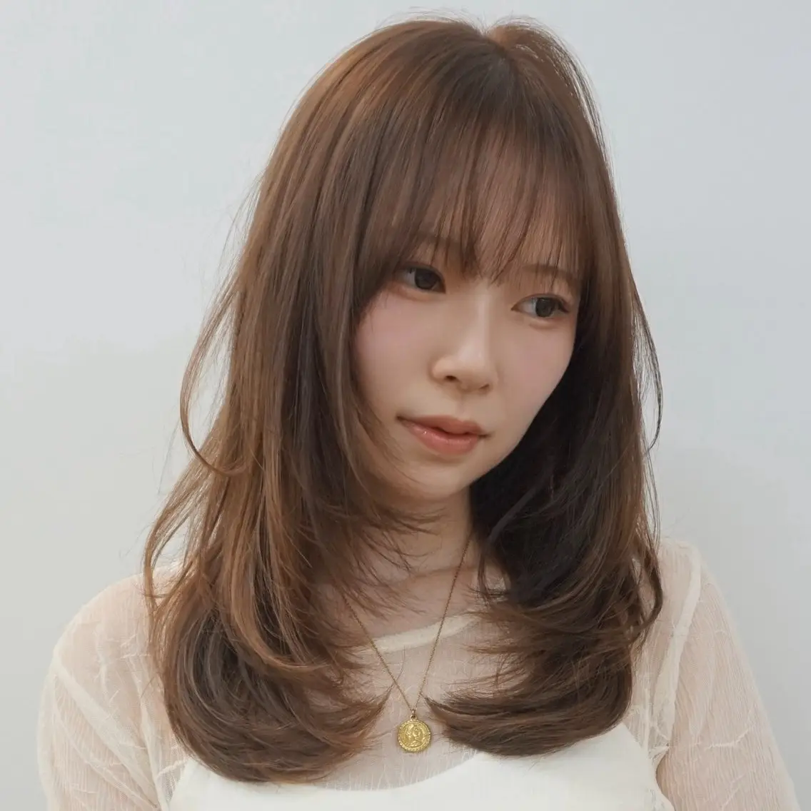 ロング 顔周りカット ハッシュカット レイヤーカット カット ヘアカラー レイヤー特化🪽 yuka【高円寺】のヘアスタイル