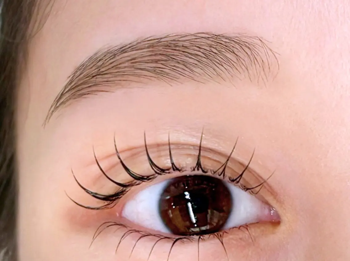 マツエク・マツパ eye design mina鍋島店/石井の眉毛・アイブロウイメージ