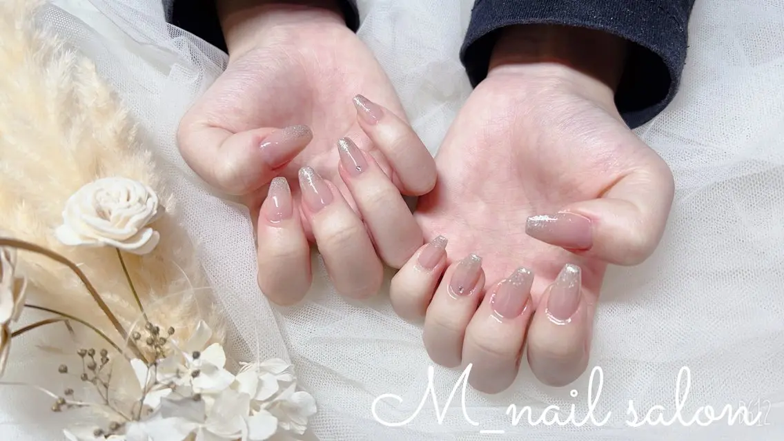ネイル シンプルネイル M_ nail salonのネイルデザイン