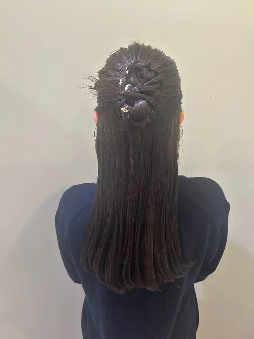 ロング ヘアアレンジ ハーフアップ ヘアセット ボウ🪞ヘアセット /メイク/マツパのマツエク・マツパデザイン