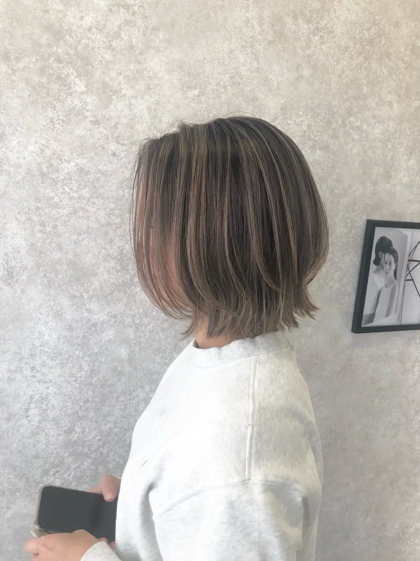 ショート ボブレイヤー ボブ レイヤーカット 飛田 由貴のヘアスタイル