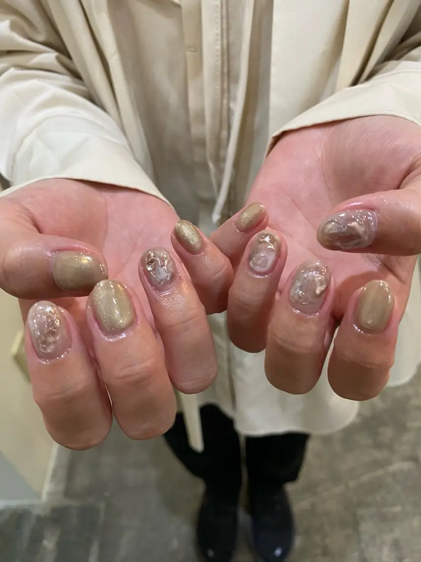 ネイル 栗林 実莉のネイルデザイン
